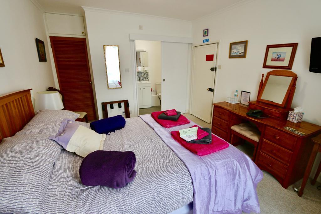 The Old Bakehouse Bed and Breakfast Colyton Esterno foto