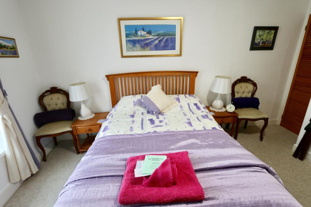 The Old Bakehouse Bed and Breakfast Colyton Esterno foto