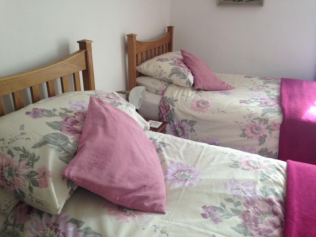 The Old Bakehouse Bed and Breakfast Colyton Esterno foto