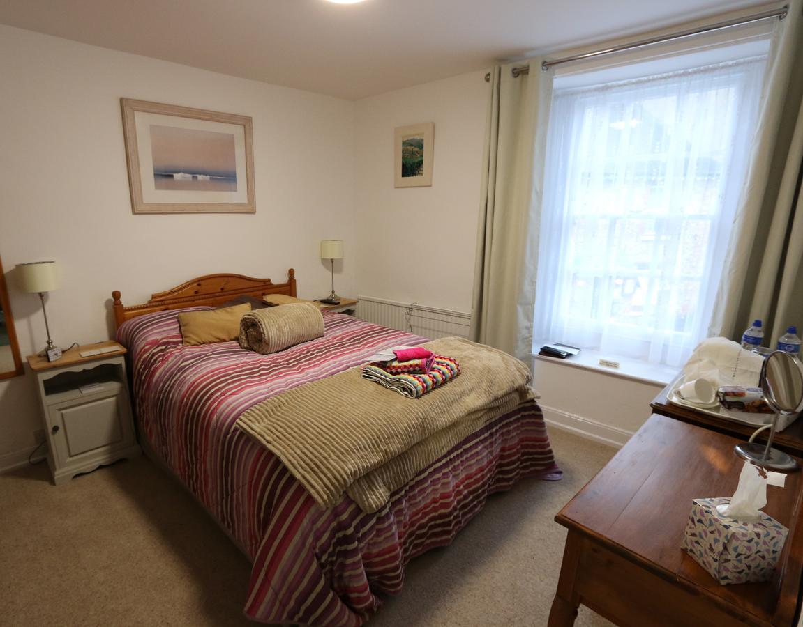 The Old Bakehouse Bed and Breakfast Colyton Esterno foto