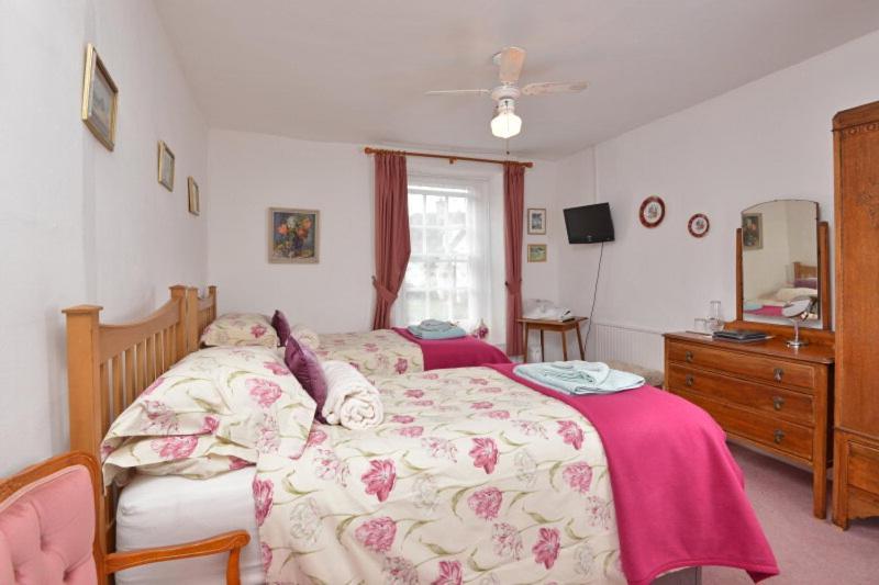 The Old Bakehouse Bed and Breakfast Colyton Esterno foto